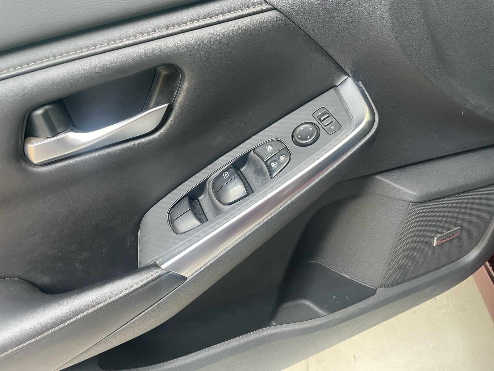 2023 Nissan Sentra 2.0 SR Platinum At