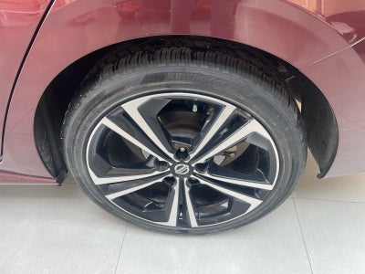 2023 Nissan Sentra 2.0 SR Platinum At