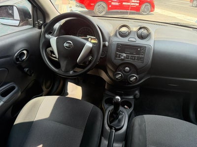 2021 Nissan V-Drive 1.6 A/C  Mt