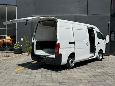 2024 Nissan Urvan 2.5 Panel Amplia AA Mt