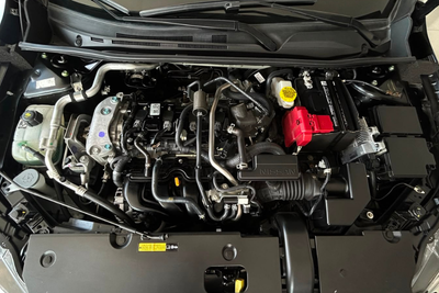 2024 Nissan Sentra 2.0 SR Platinum At