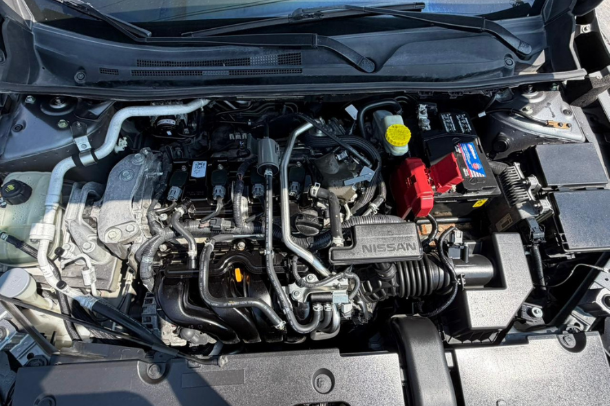 2022 Nissan Sentra 2.0 SR Bi-Tono At