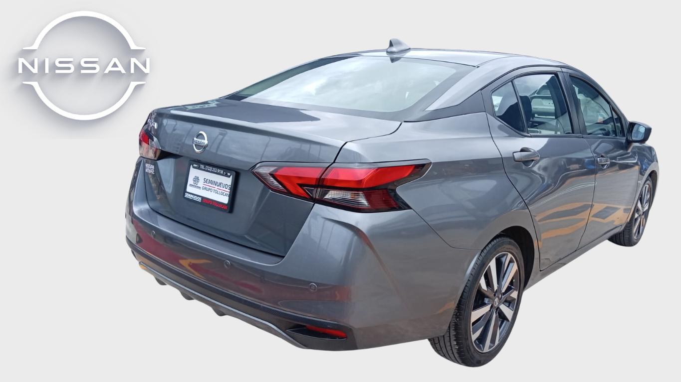 2021 Nissan Versa 1.6 Platinum Piel At