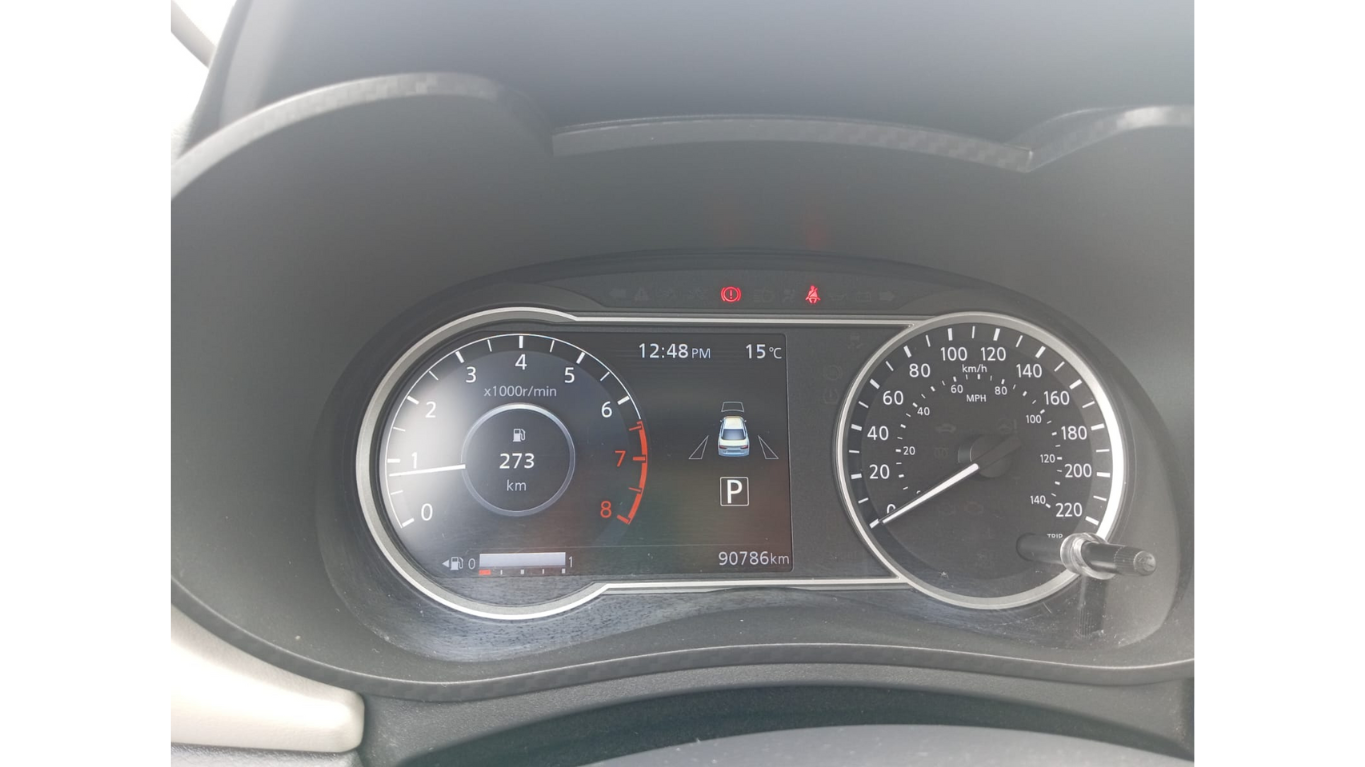 2021 Nissan Versa 1.6 Platinum Piel At