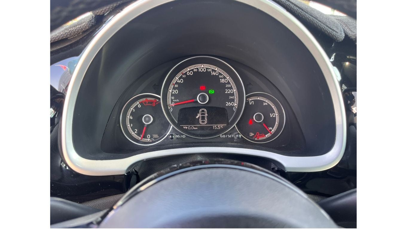 2017 Volkswagen Beetle 2.5 Sportline Tiptronic At