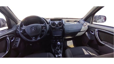 2017 Renault Duster 2.0 Dynamic Media Nav Mt