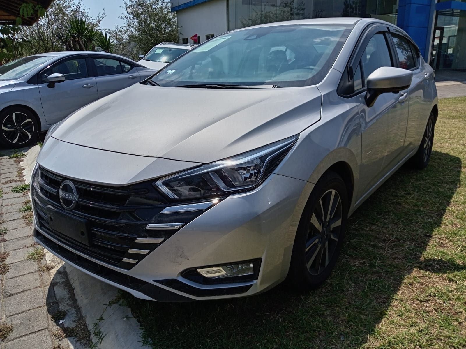 2025 Nissan Versa 1.6 Advance At