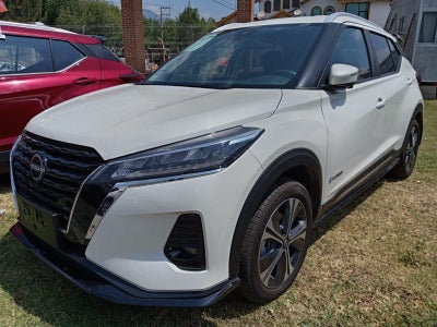 2025 Nissan Kicks E-Power Platinum At