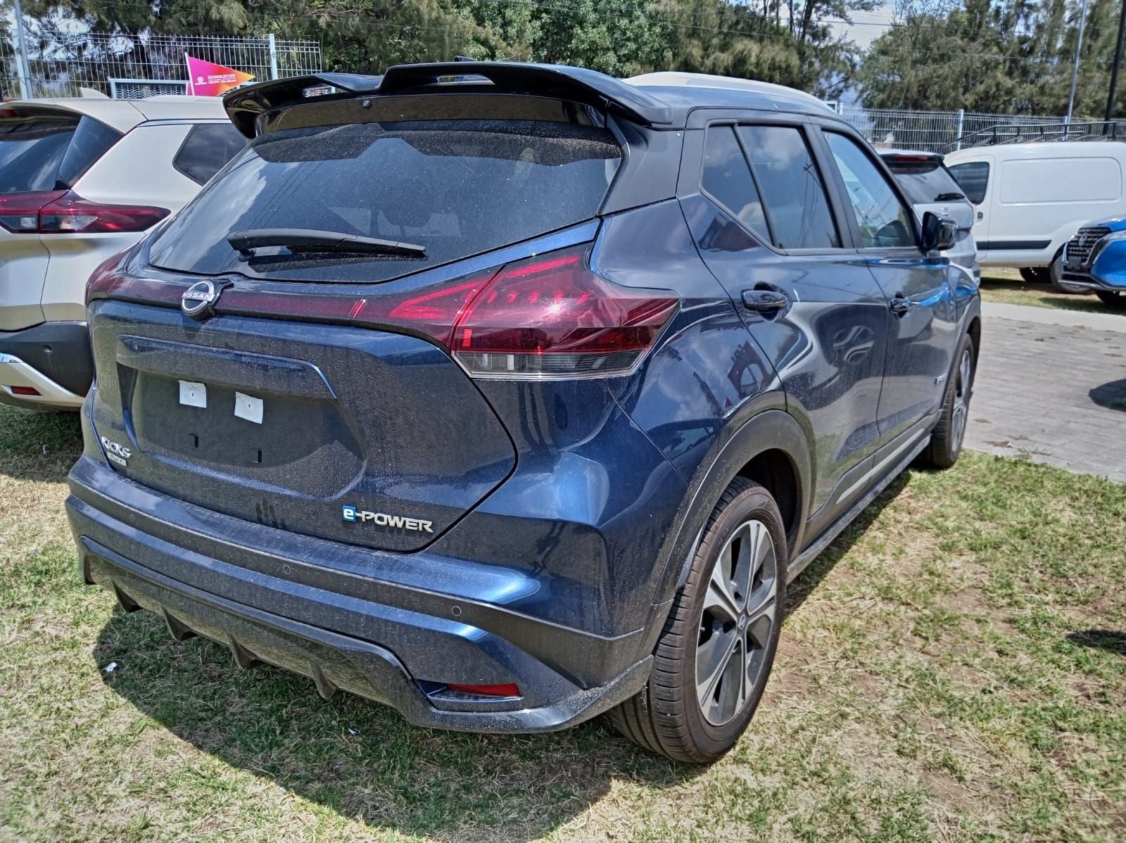 2025 Nissan Kicks E-Power Platinum At