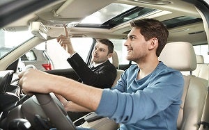 Schedule a test drive at Nissan Grupo Tollocan in Metepec, México, México.